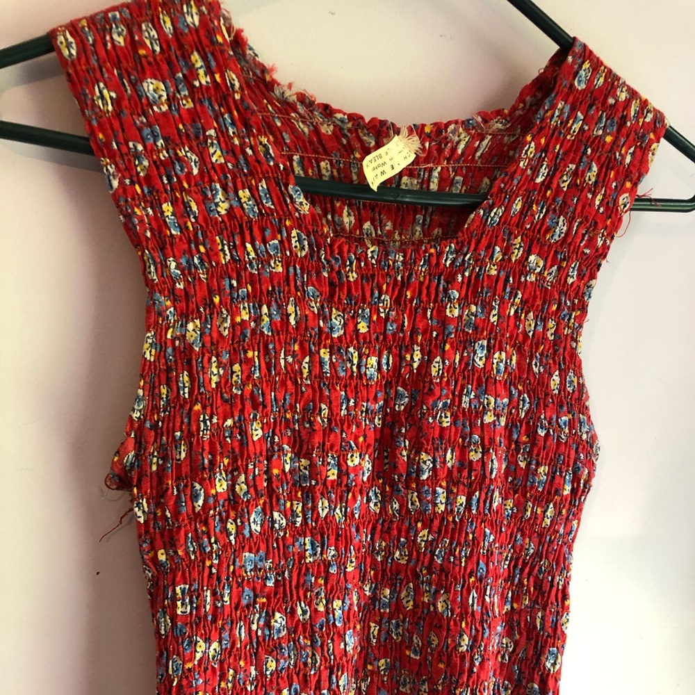 VINTAGE Red Smocked Dress - Picture 2 of 8